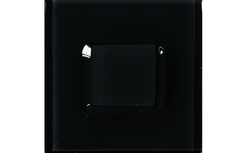 V105D9 SQUARE COLORS BLACK